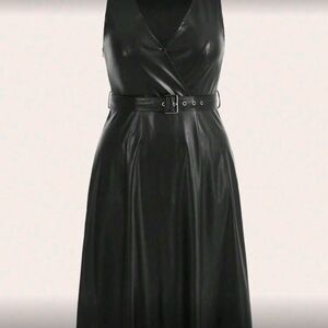 Elegant Black Sleeveless Dress